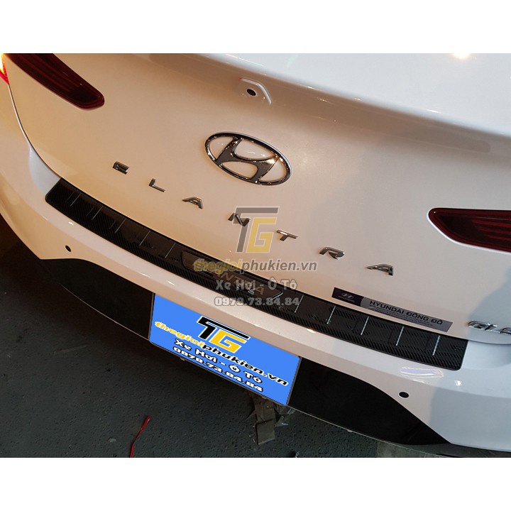 Chống trầy cốp trong ngoài carbon xe Huyndai Elantra 2016 - 2021 vân cacbon cao cấp