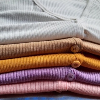 ÁO CROPTOP FORM RỘNG CÚC GÀI THẬT