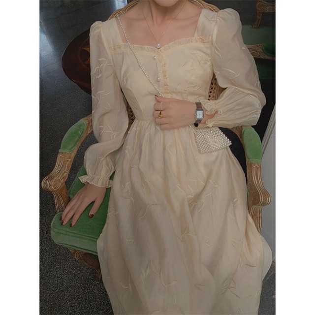 Order | Đầm tiểu thư dáng dài cổ vuông thêu hoa
