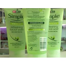 Sữa Rửa Mặt Simple 150ml Dành Cho Mọi Loại Da | BigBuy360 - bigbuy360.vn