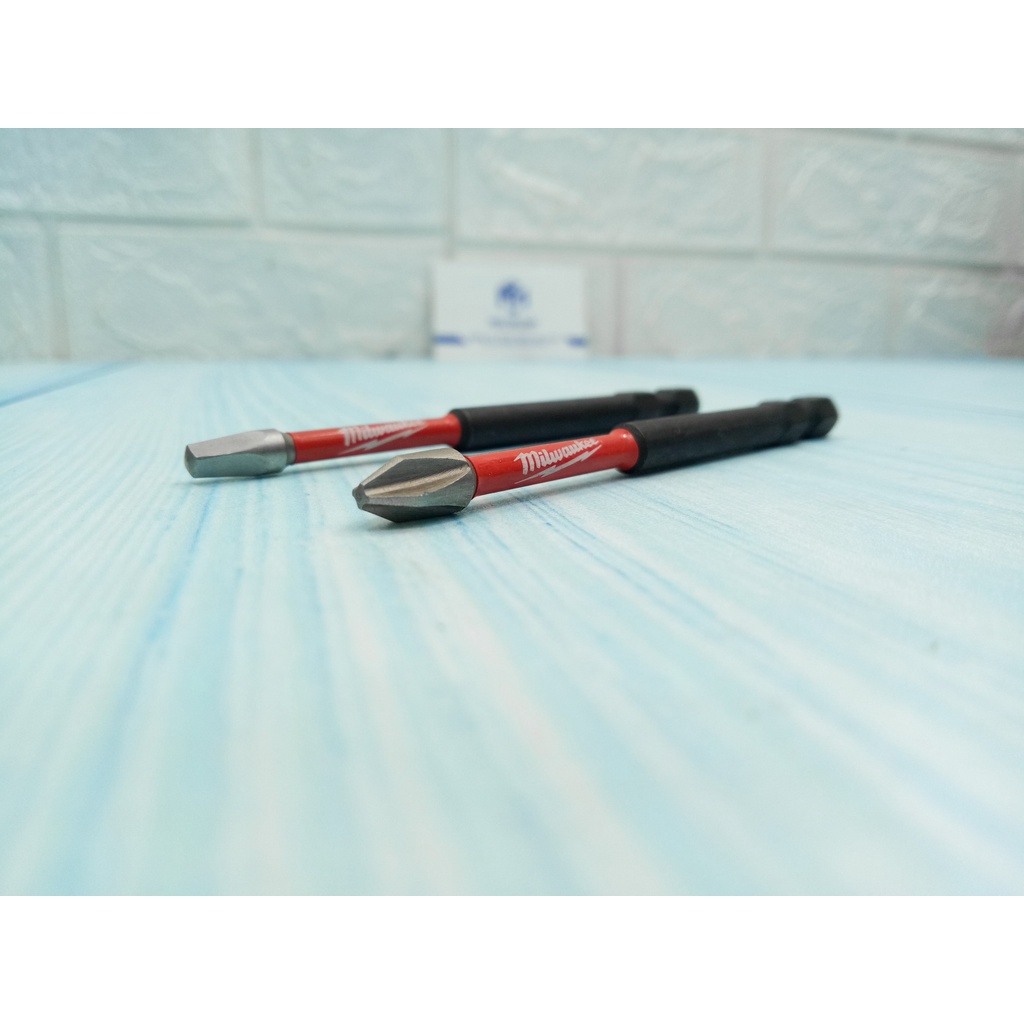 Bộ mũi vít 18 chi tiết Shockwave Milwaukee 48-32-4403