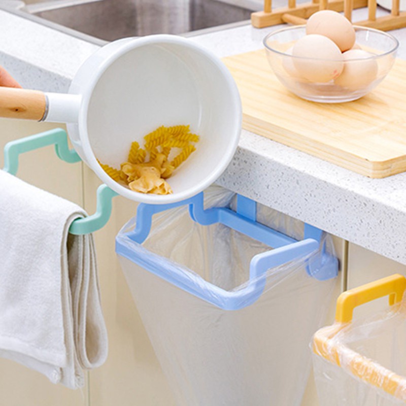 1 Giá Đỡ Túi Rác Gắn Cửa Tủ Chén