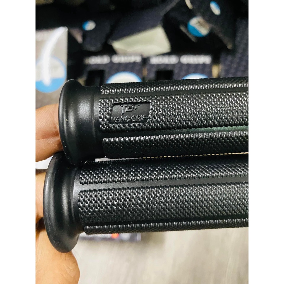 (TRANG TRÍ XE) Cặp bao tay gai TBT cao su tổng hợp mềm mịn, thay thế mới và trang trí xe siêu chất thể hiện đẳng cấp