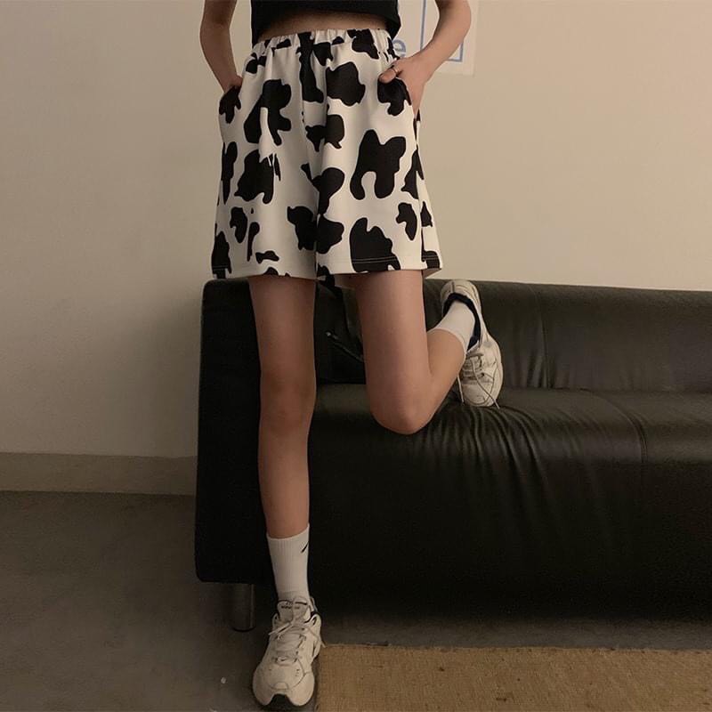 Quần sooc nam nữ loang bò sữa lưng thun dáng rộng thời trang unisex/ Quần shorts thể thao oversize phong cách hàn quốc | BigBuy360 - bigbuy360.vn