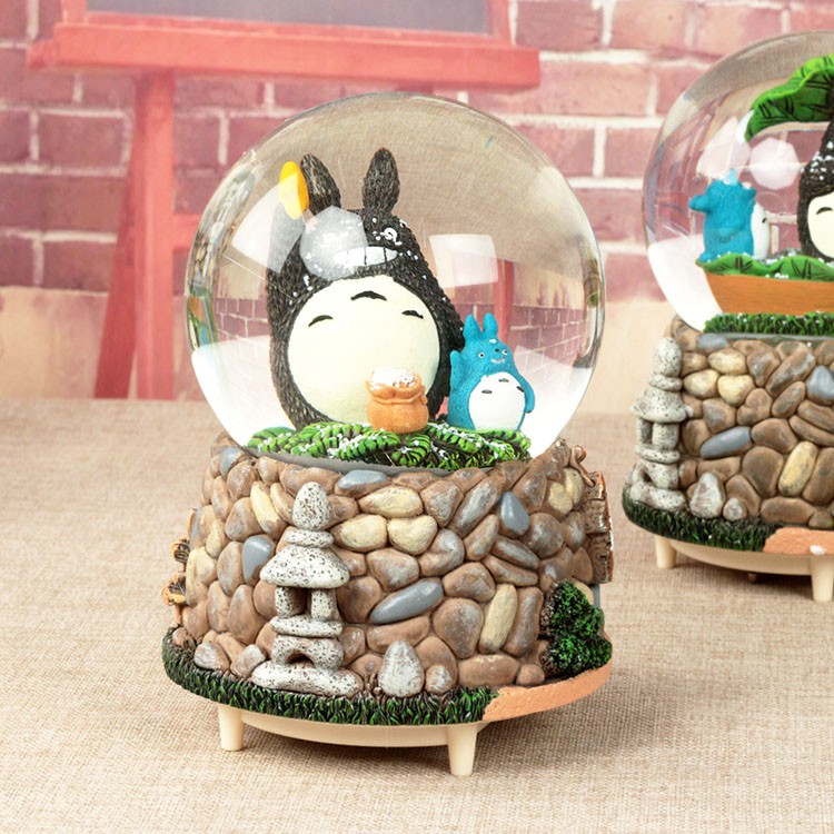 Quả Cầu Tuyết phát Nhạc có Đèn Totoro (10x15cm)