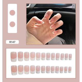 Set 24 / 24 Móng Tay Giả Kiểu Pháp