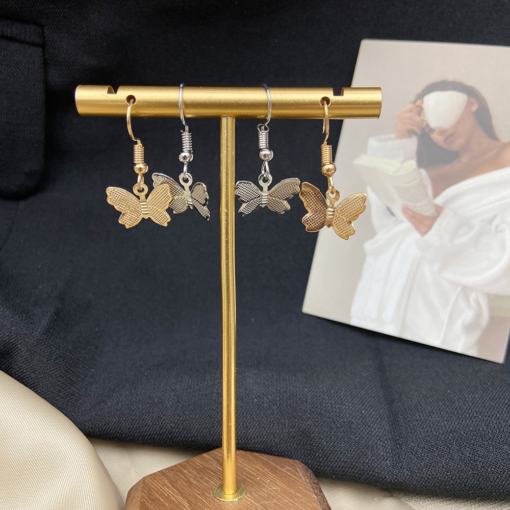 Hoa tai vàng bươm bướm đơn giản thời trang Hàn Quốc