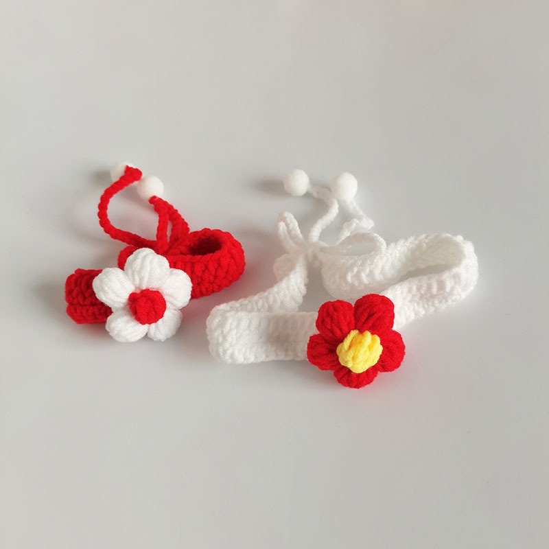 Yếm len bôn hoa cho chó mèo