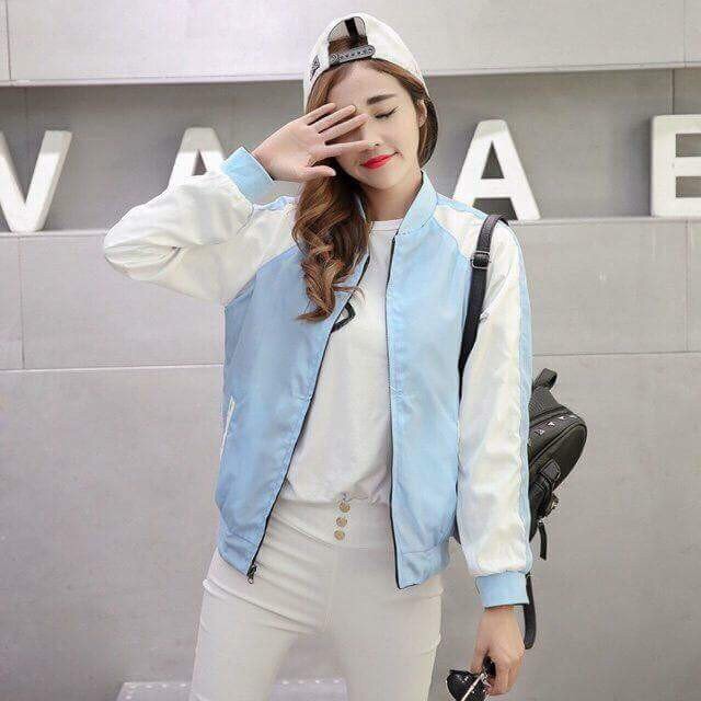Áo khoác dù phối xanh trắng