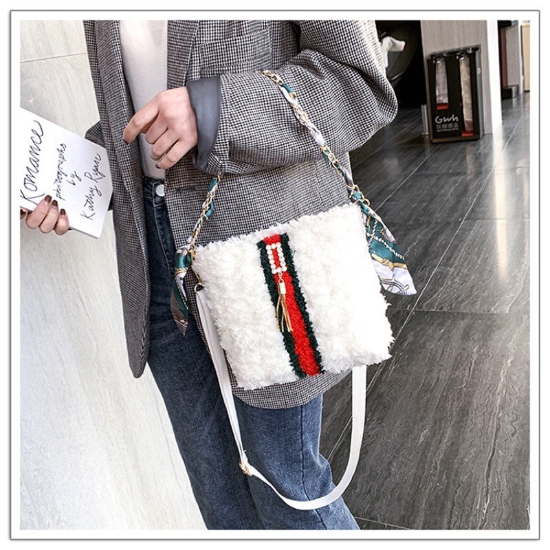 Túi xách handmade tự đan, túi xách đeo chéo len xù (CÓ VIDEO HƯỚNG DẪN)