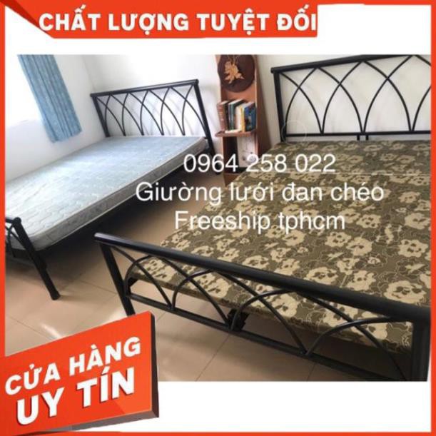 Giường lưới đen ngang 1m6 dài 2m freeship tphcm (hình chụp thật)