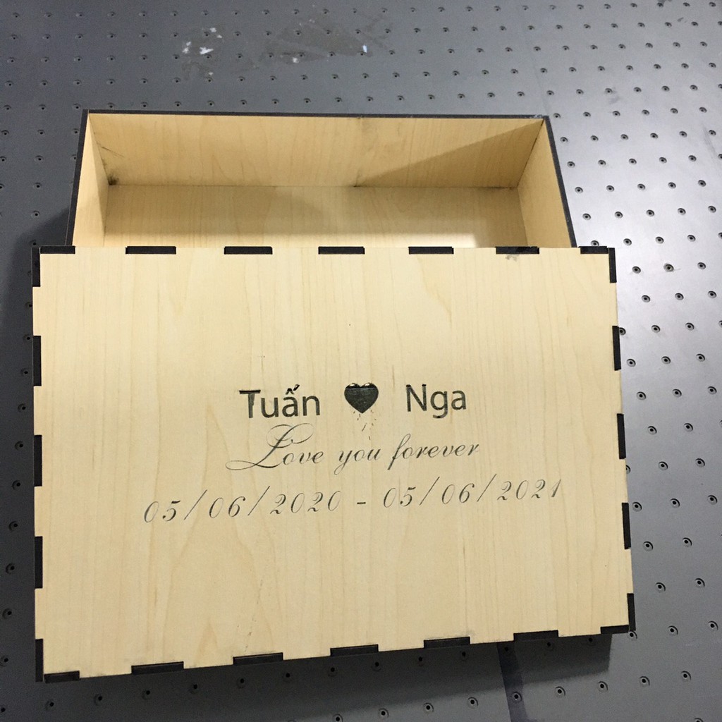 Hộp quà tặng cao cấp, Hộp gỗ khắc tên theo yêu cầu | BigBuy360 - bigbuy360.vn
