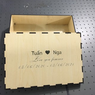 Hộp quà tặng cao cấp, Hộp gỗ khắc tên theo yêu cầu