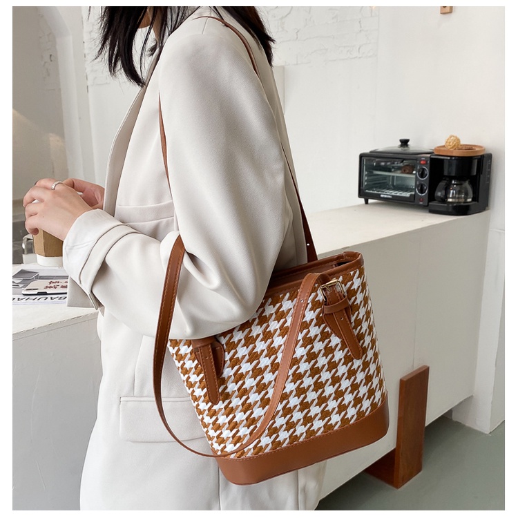 Túi Tote Nữ Bằng Da Phối Kẻ Caro Thời Trang