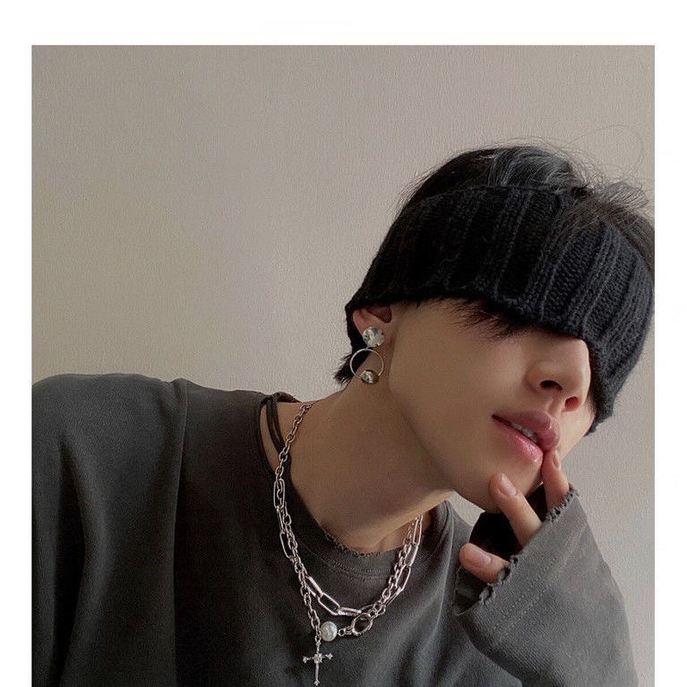 Vòng cổ Nhiều Lớp Mặt Thánh Giá Đính Ngọc Trai Phong Cách Cổ Điển Cho Nam