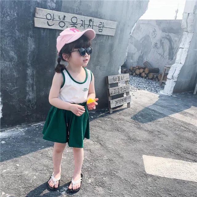 Bộ áo ba lỗ quần giả váy bé gái