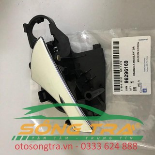 Tay mở cửa trong daewoo nubira