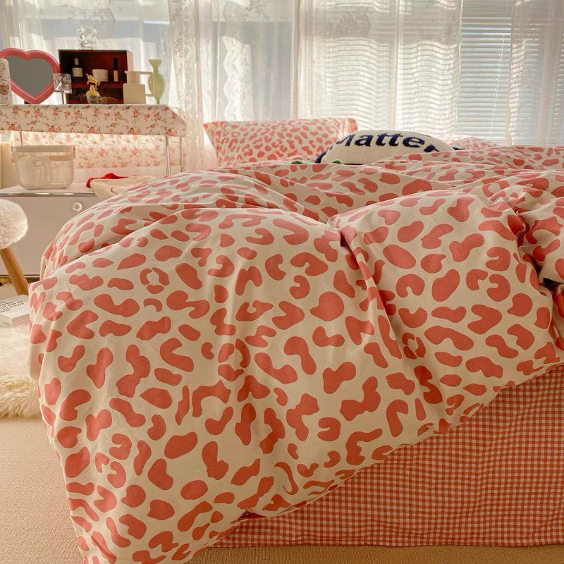 Chăn ga gối cotton poly phong cách Hàn quốc - Mẫu da báo hồng.