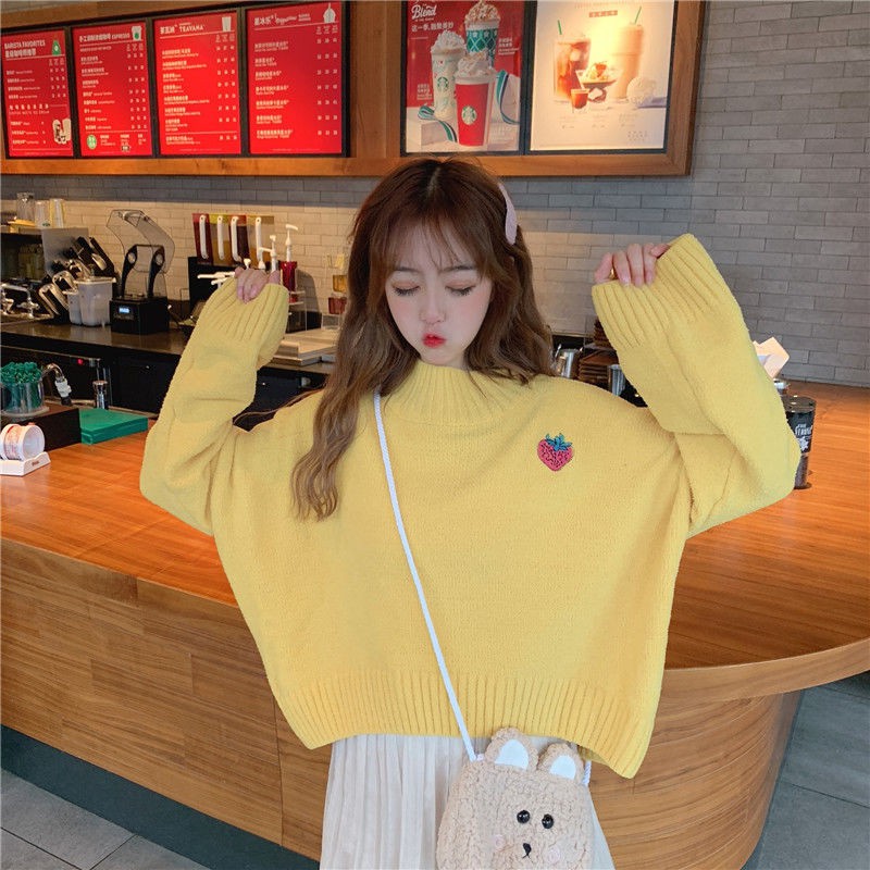Áo sweater dệt kim dáng rộng in hình trái cây dễ thương cho nữ