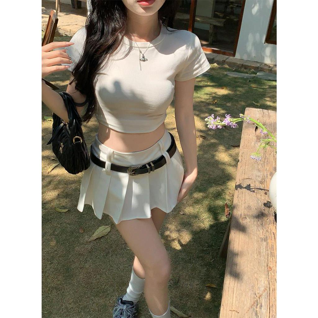 Đầm Xếp Ly Lưng Thấp Tay Ngắn 62916