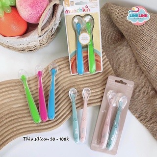 Thìa silicon Munchkin cao cấp cho bé ăn dặm