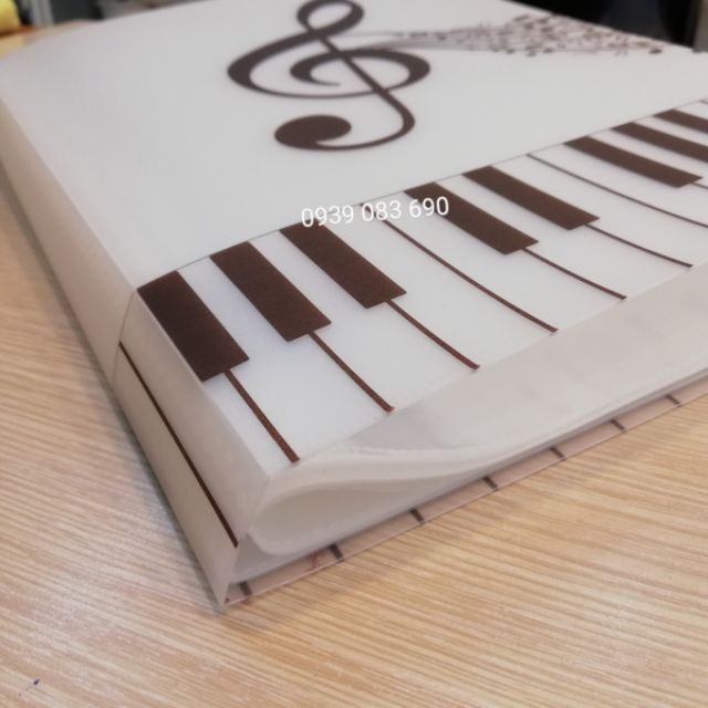 Bìa đựng sheet nhạc