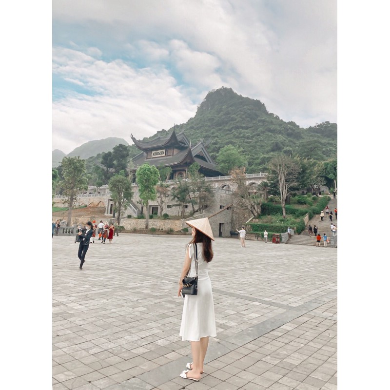 Váy trắng bo eo dài xuông khoá kéo eo hàng l1 | BigBuy360 - bigbuy360.vn