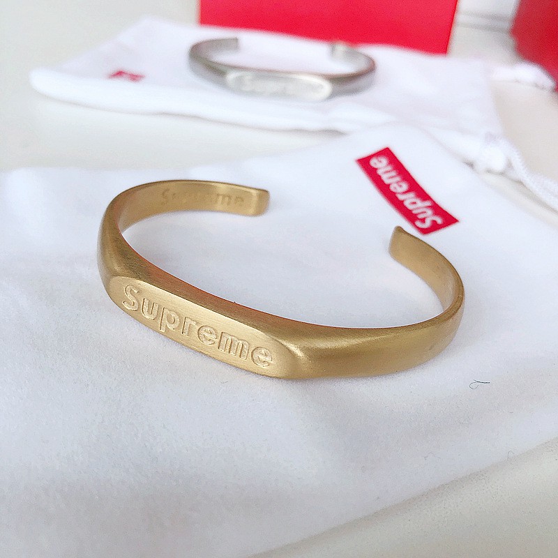 Vòng tay Suprem3 lak bracelet ss20