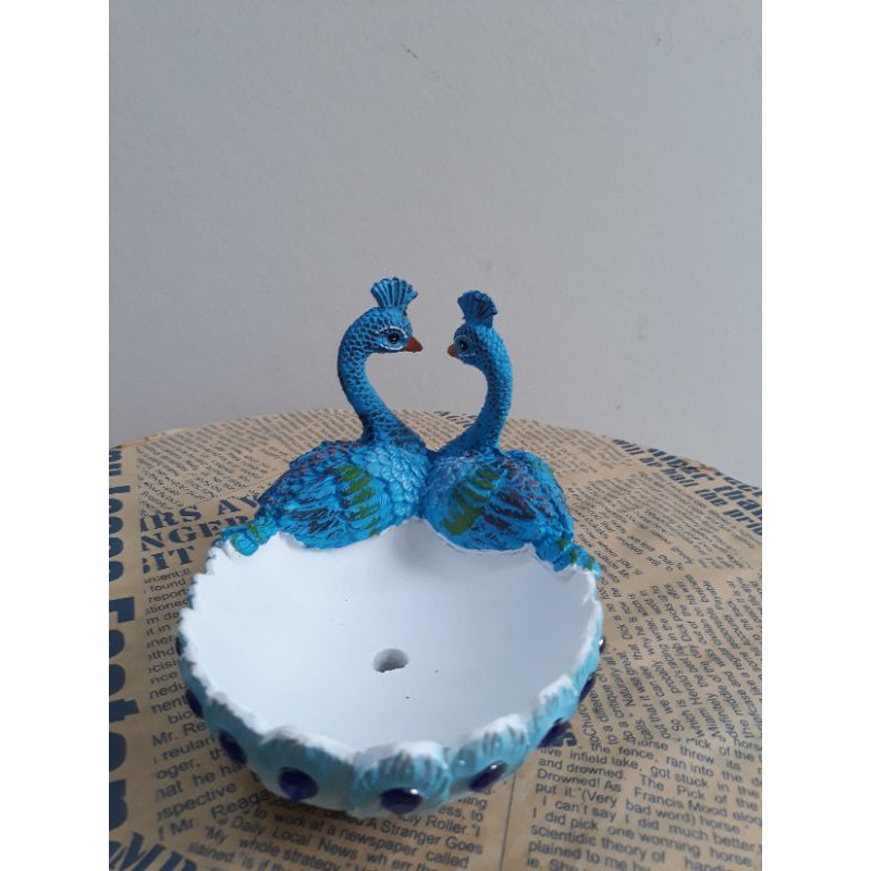 Chậu trồng cây mini hình chim công