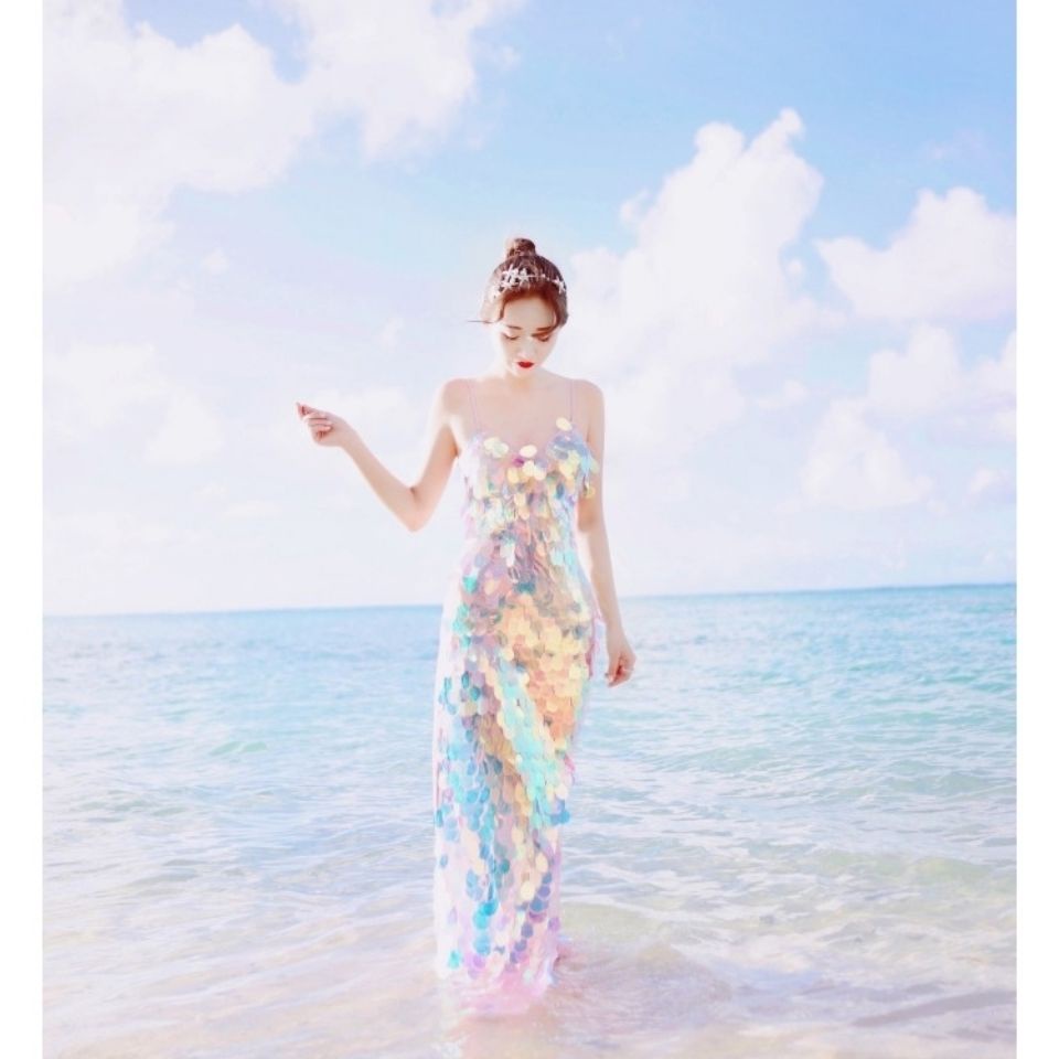 Đầm Dài Hai Dây Đính Kim Sa Lấp Lánh Dành Cho Nữ Đi Biển