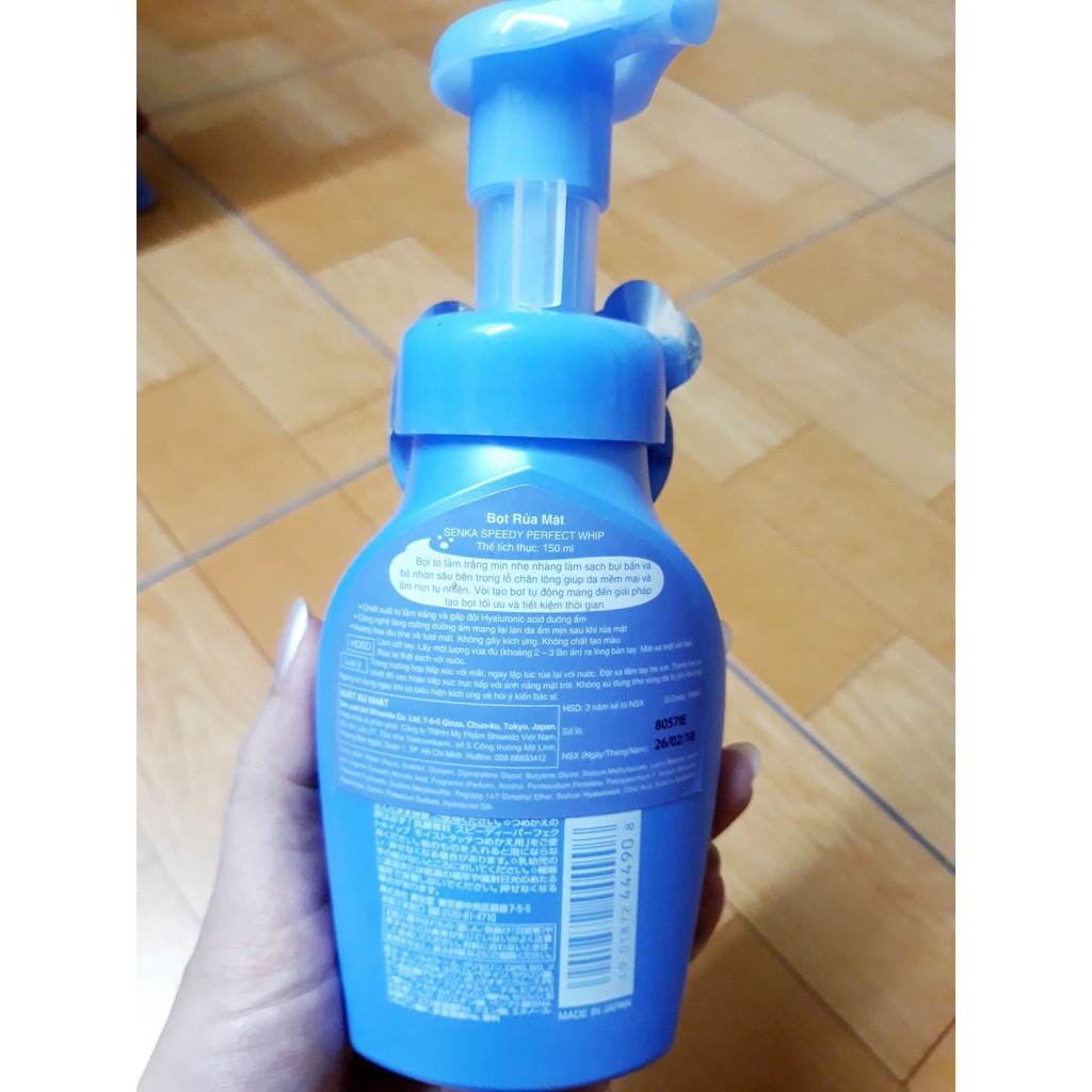 Sữa Rửa Mặt Tự Tạo Bọt Senka Speedy Perfect Whip 150ml