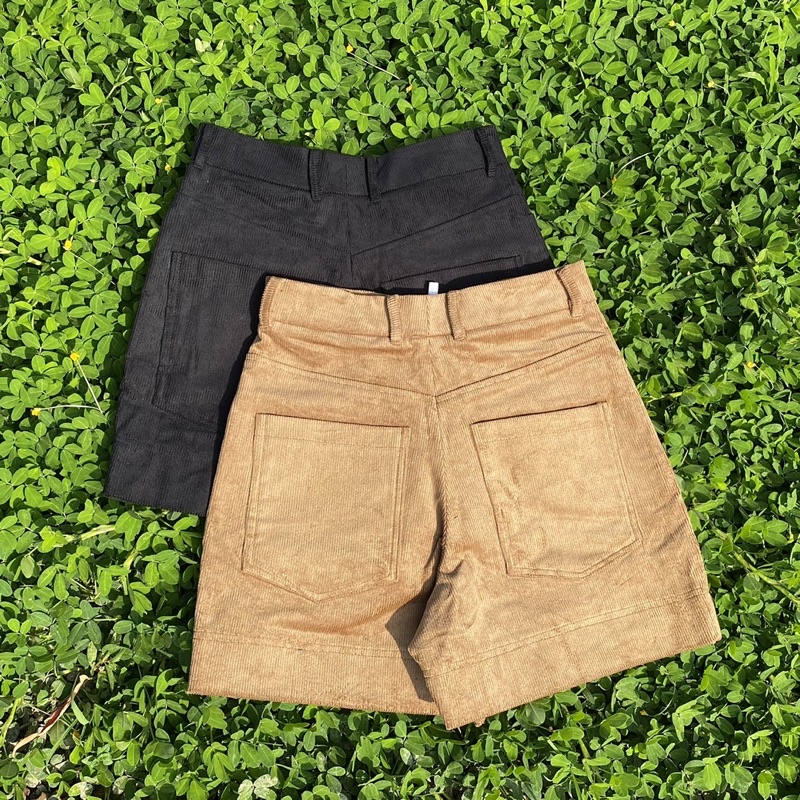 Quần shorts nhung