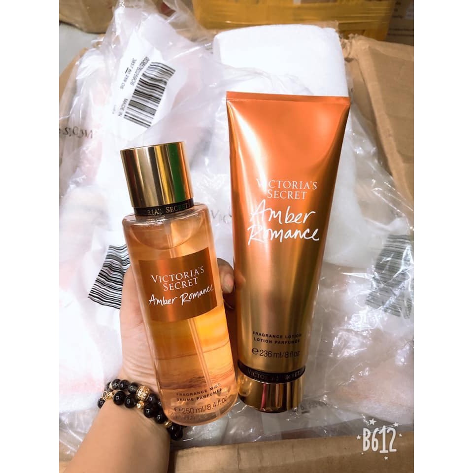 [ NEW ] Xịt thơm toàn thân Victoria's Secret mùi Amber Romance Combo nhũ và không nhũ | BigBuy360 - bigbuy360.vn