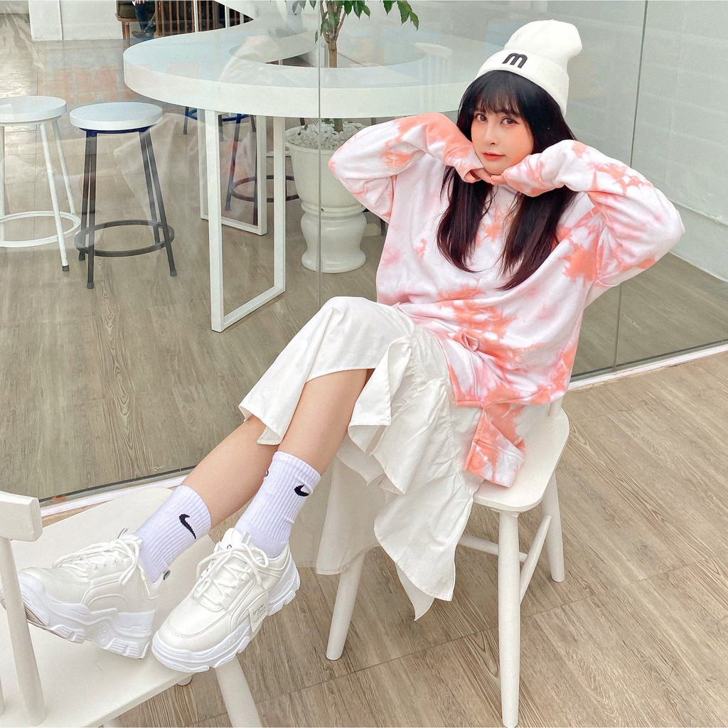 [Mã FAGREEN245 giảm 10% tối đa 30k đơn từ 99k] Giày Thể Thao Đế Đúc Cao 4 cm Da PU B888 | BigBuy360 - bigbuy360.vn