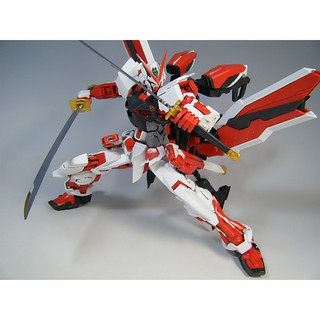 Mô hình lắp ráp MG 1/100 Gundam Astray Red Frame Kai (không kèm hộp và manu)
