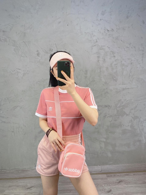 Quần đùi nữ màu hồng( hàng sale ko đổi trả)
