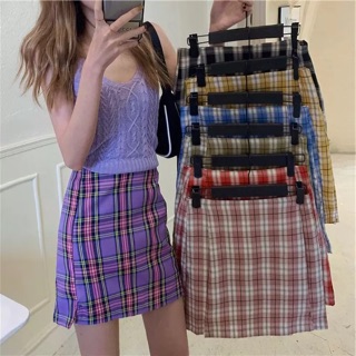 Chân váy chữ A kẻ sọc nhiều màu ( không có quần)