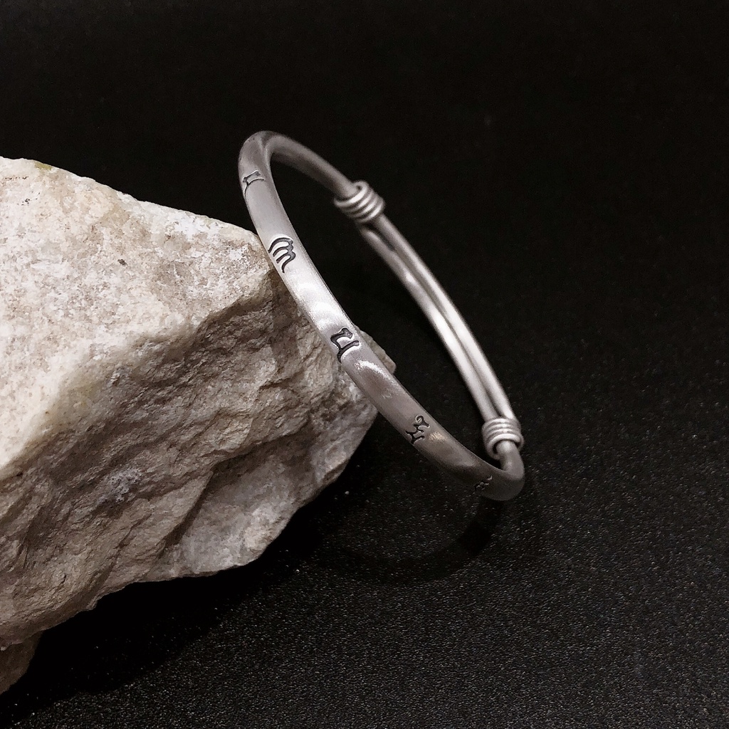 Vòng Tay Bạc Khắc Om Mani Padme Hum