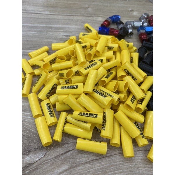 Bảng tên , cao su bắt vào dây dầu Hel