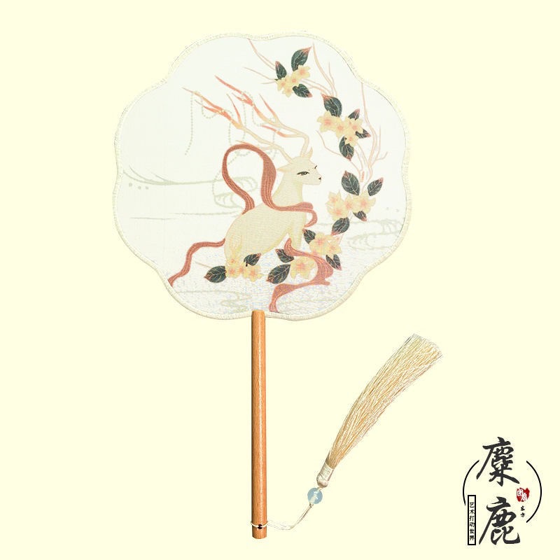 Quạt cầm tay cán dài trong suốt phong cách trung hoa