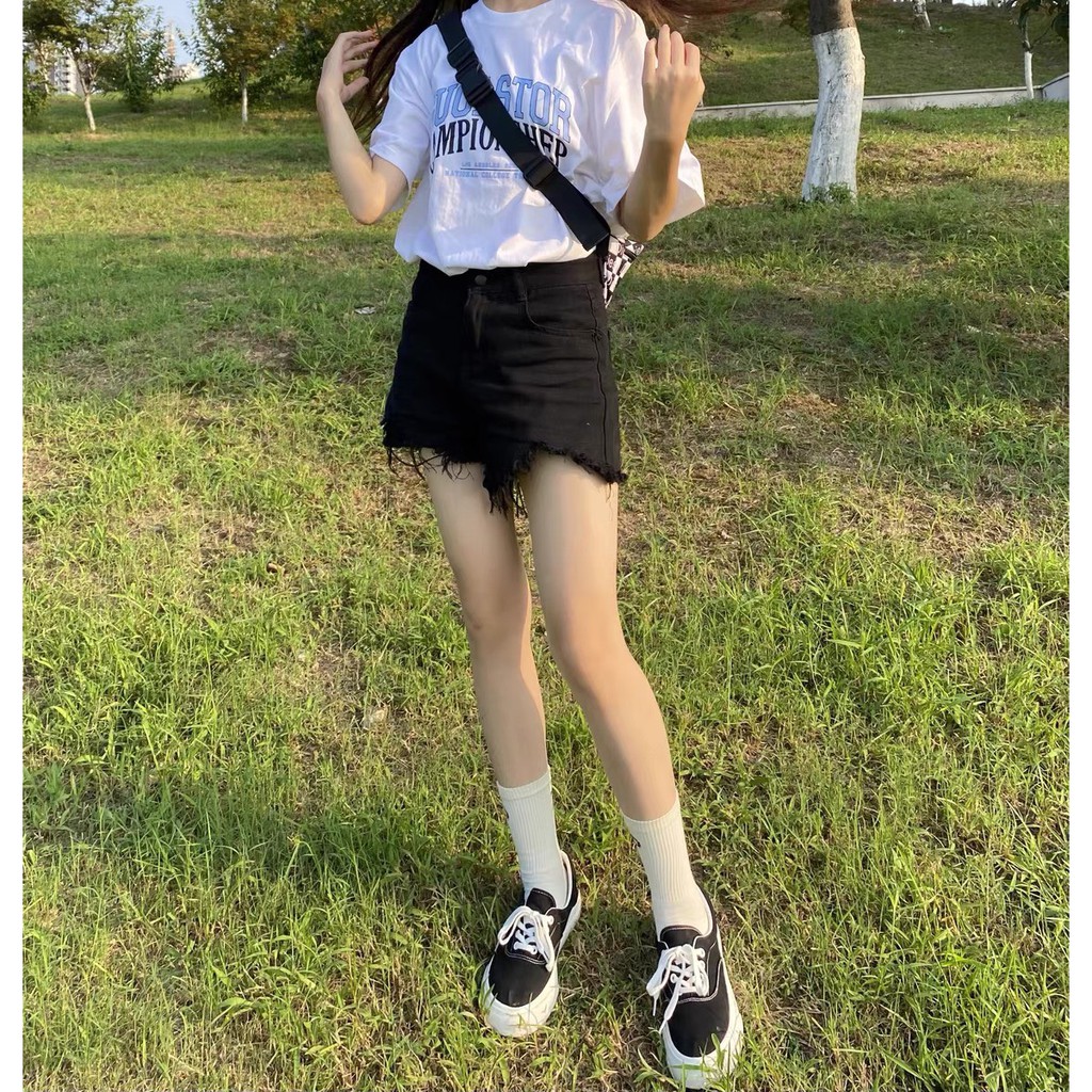 Áo phông Nelly Heybig tay ngắn - SoulStor