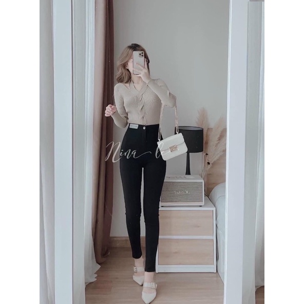 Quần Jeans Nữ Cạp Cao Rách  Rách Gối Cá Tính