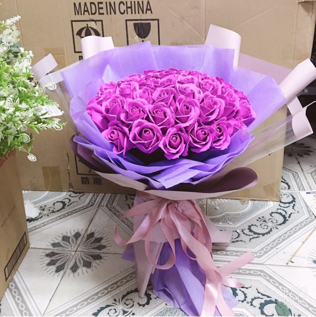 Sỉ bó hồng sáp 99 bông