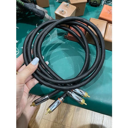 Dây tín hiệu Mỹ thương hiệu APC. Hàng chuẩn , hình thức mới 90%