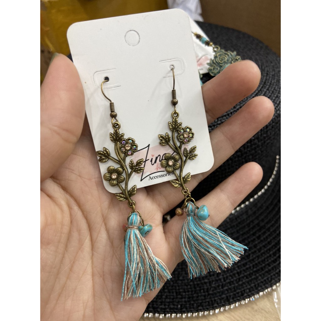 Khuyên tai phong cách bohemian freestyle mẫu mới 2021