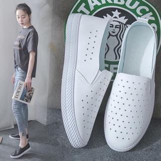 Giày slipon đục lỗ