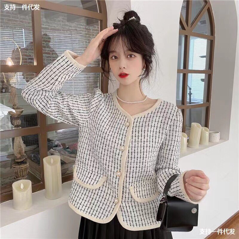 G17. 16102. ÁO KHOÁC DẠ