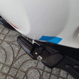 GÁC CHÂN CHO XE VESPA