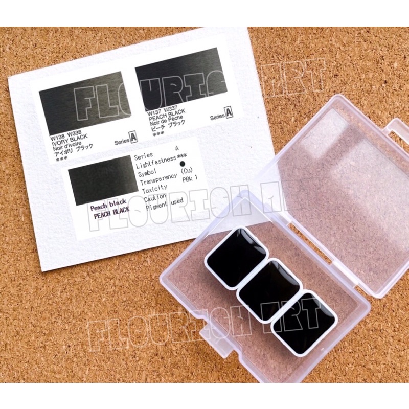 Màu Nước Holbein Gold/Silver/Chinese White/Lamp Black/Peach Black/Ivory Black Kèm Hộp Nhựa - 1ML/2ML