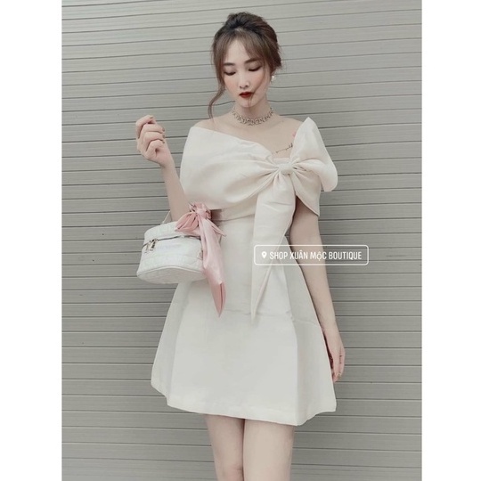 Váy Thiết Kế Cao Cấp. Váy Thiết Kế nơ ngực hở vai độc đáo, phong cách trẻ trung | BigBuy360 - bigbuy360.vn